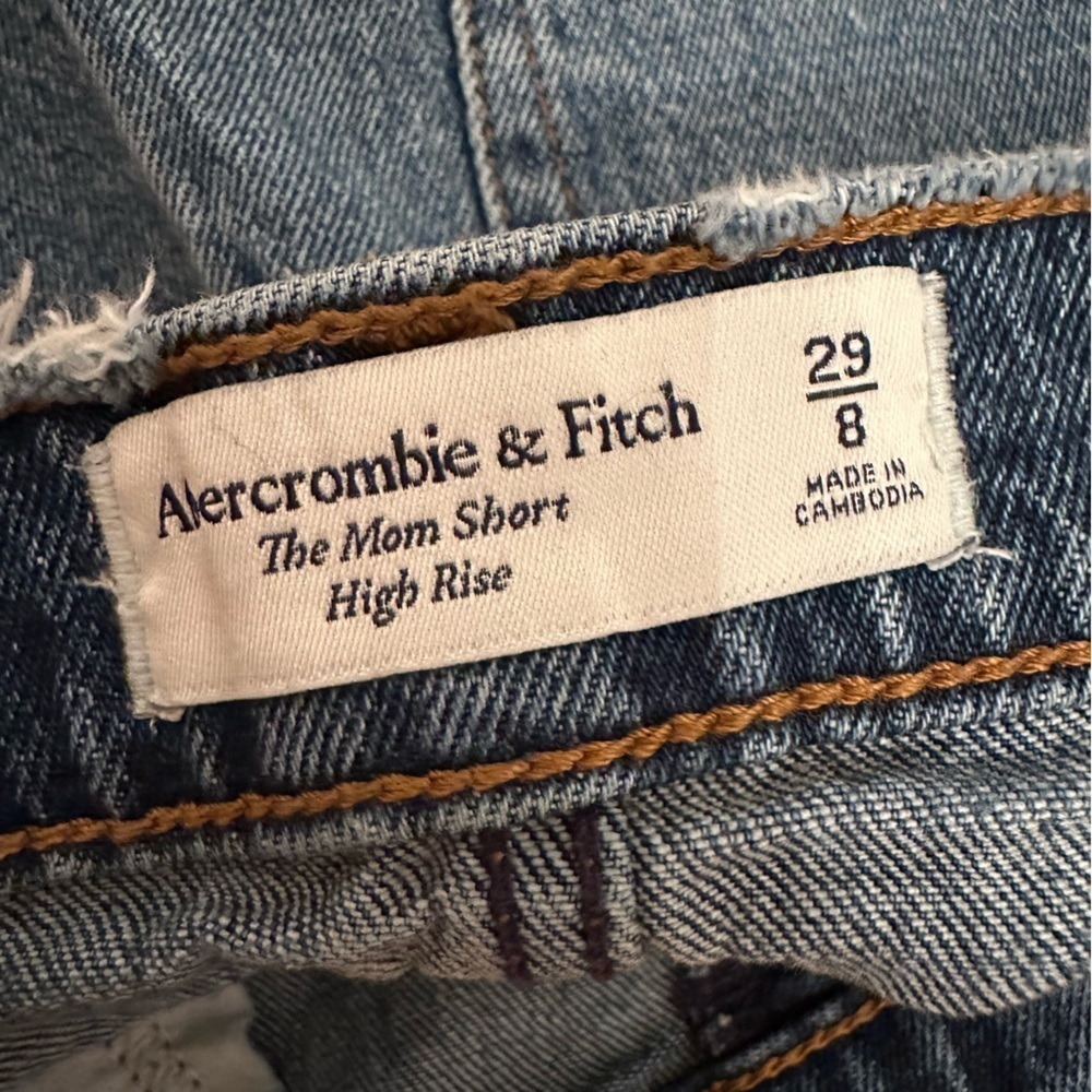 Abercrombie & Fitch Denim Distressed The Mom Shorts High Rise Size 29(b5) - Picture 4 of 11